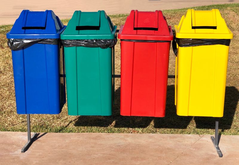 gdzie składać odpady w Krakowie - pojemniki