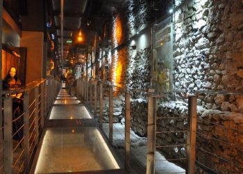 Podziemia Rynku w Krakowie