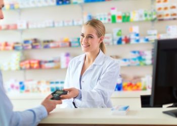 Apteki całodobowe w Krakowie - gdzie i kiedy szukać pomocy, sprawdź dyżury aptek