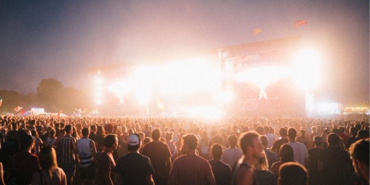 Coroczne imprezy w Krakowie w wakacje [przewodnik po najciekawszych wydarzeniach]!