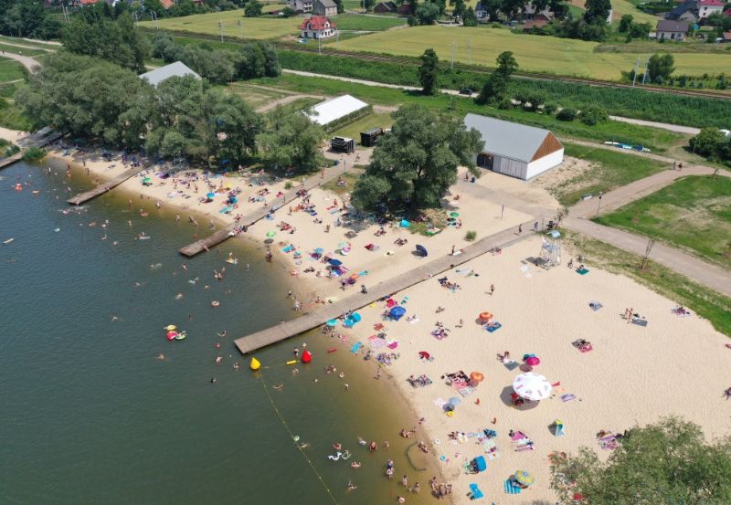 Przylasek Rusiecki - plaża w dzielnicy Krakowa Nowa Huta