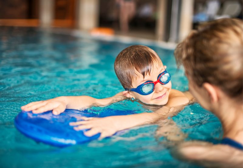 nauka pływania dla dzieci w Krakowie