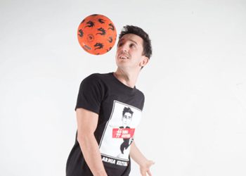 Krzysztof Golonka – „Trenuj z Krzychem”, czyli piłkarski freestyle