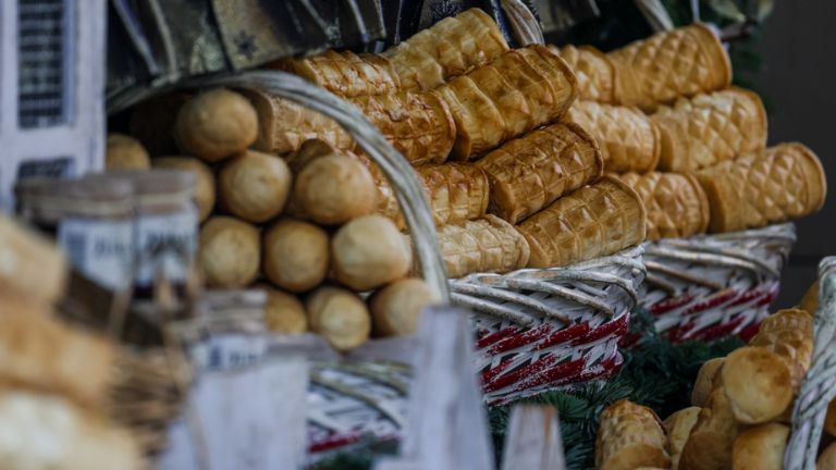 Jarmark Bożonarodzeniowy 2025 Kraków - oscypki