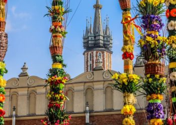 Jarmark Wielkanocny 2026 w Krakowie. Rynek znów pachnie świętami, rękodziełem i maczanką