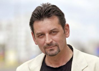 Artur Dziurman – filmografia i nie tylko. Kim jest aktor znany z „Rojst” i Teatru Bagatela?