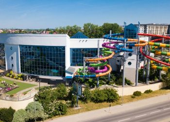 Dlaczego warto odwiedzić Park Wodny w Krakowie?