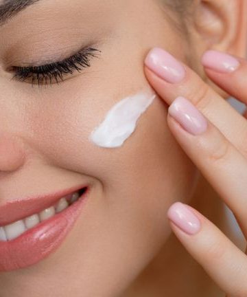 Jak pielęgnować twarz wiosną? Prosty plan, który naprawdę ma sens