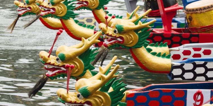 Wielkie smocze widowisko nad Wisłą w nowym miejscu. Kraków zmienia dobrze znaną trasę!