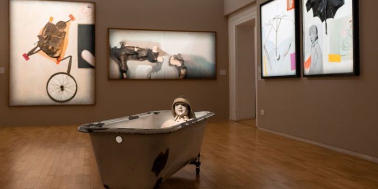 Tadeusz Kantor w centrum Wenecji. Wyjątkowa wystawa artysty z Krakowa otwarta podczas Biennale Arte 2026