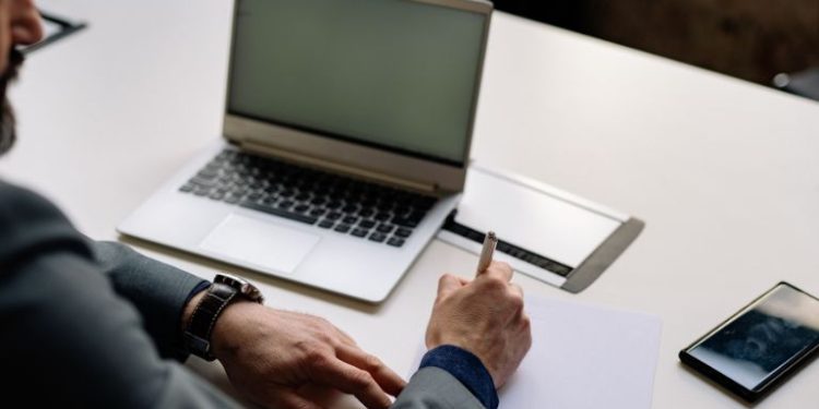 Faktoring w Krakowie – nowoczesne narzędzie finansowe dla dynamicznych branż