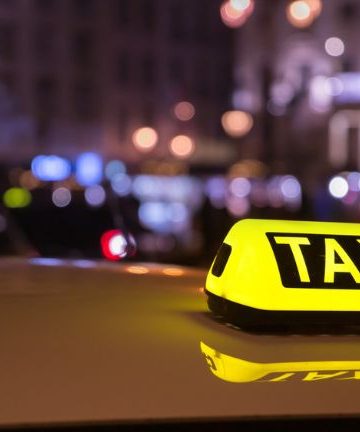 Szukasz solidnej i pewnej pracy? Sprawdź, jak zostać kierowcą TAXI