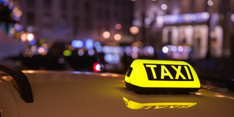 Szukasz solidnej i pewnej pracy? Sprawdź, jak zostać kierowcą TAXI
