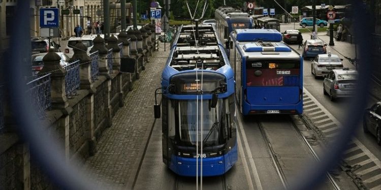 Komunikacyjna rewolucja w Krakowie. Linie 50 i 52 mają zniknąć, pojawią się nowe połączenia