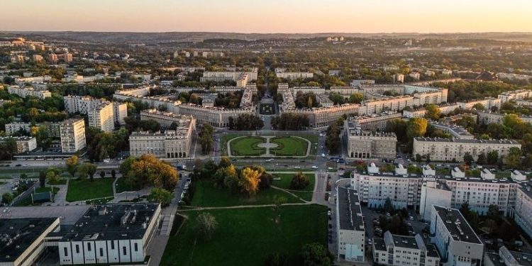 Nowa Huta jako biznesowa dzielnica przyszłości. Czy to już nie tylko historia i kombinaty?