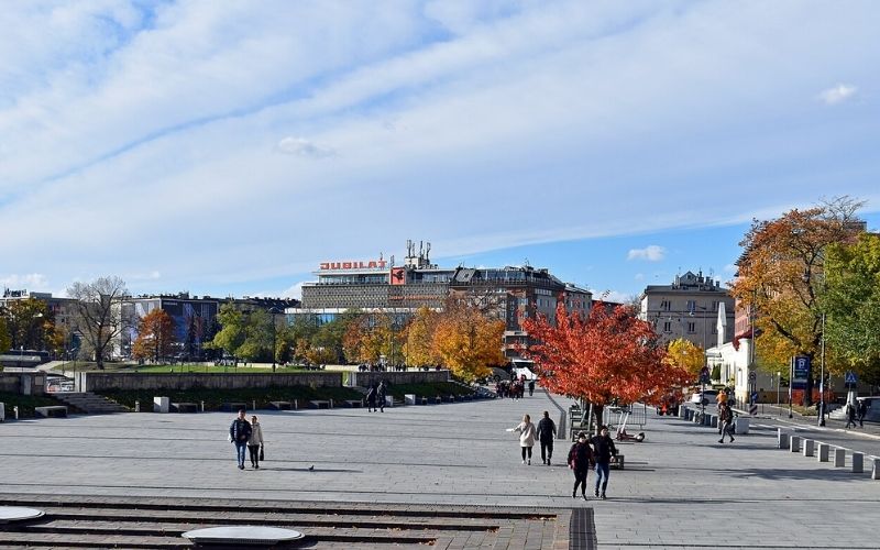 Betonowy plac pod Wawelem czeka metamorfoza. Kraków rozpoczął prace nad nowym planem
