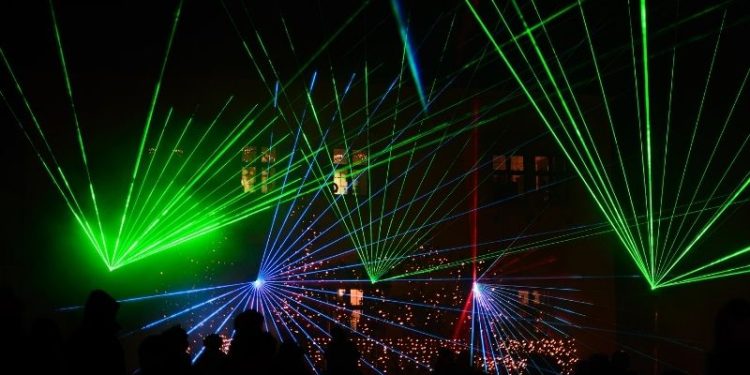 Kraków rozbłyśnie tysiącami świateł. Lord of Lasers zawita na stadion przy Reymonta
