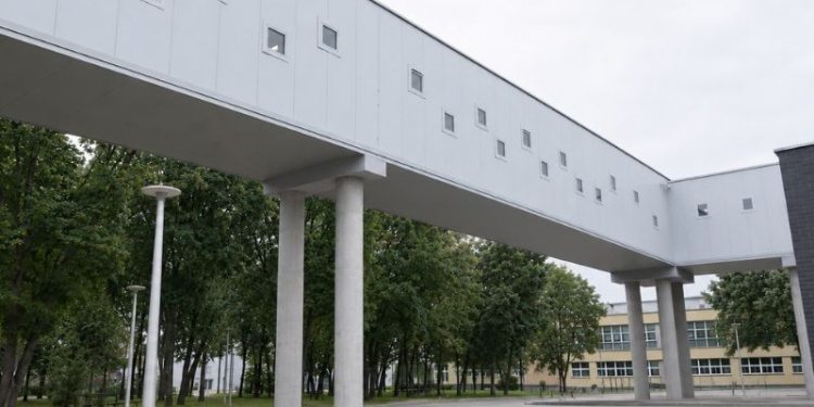 Nowe łączniki w Szpitalu im. św. Jana Pawła II. Połączą cztery budynki kompleksu