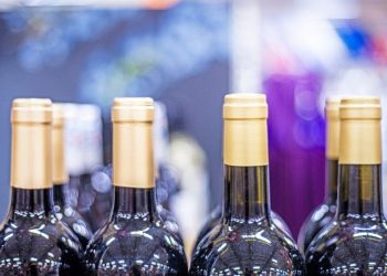 Od 1 września nie kupisz alkoholu po 22:00. Kraków wydłuża nocny zakaz sprzedaży
