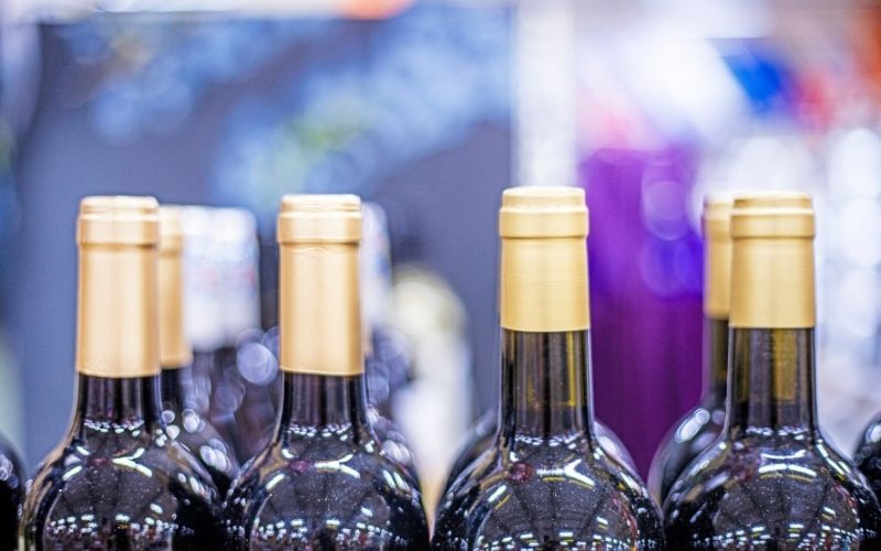 Od 1 września nie kupisz alkoholu po 22:00. Kraków wydłuża nocny zakaz sprzedaży