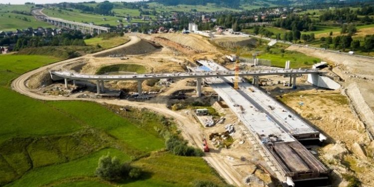 Od dziś zmiana na ul. Łowińskiego w Krakowie. Kierowcy pojadą fragmentem nowej S7
