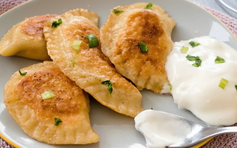 Gdzie zjeść dobre pierogi w Krakowie? Sprawdzamy miejsca warte uwagi