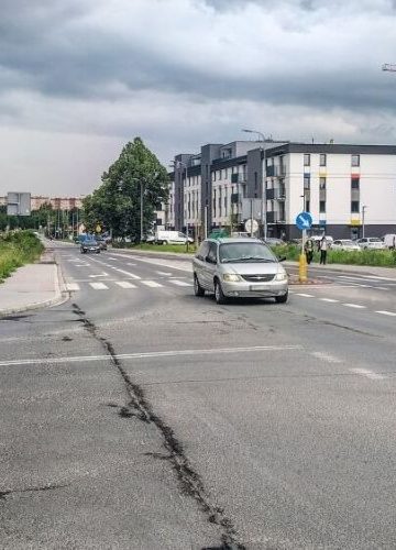 Utrudnienia na ul. Glogera potrwają dłużej. Zamknięcie do połowy września
