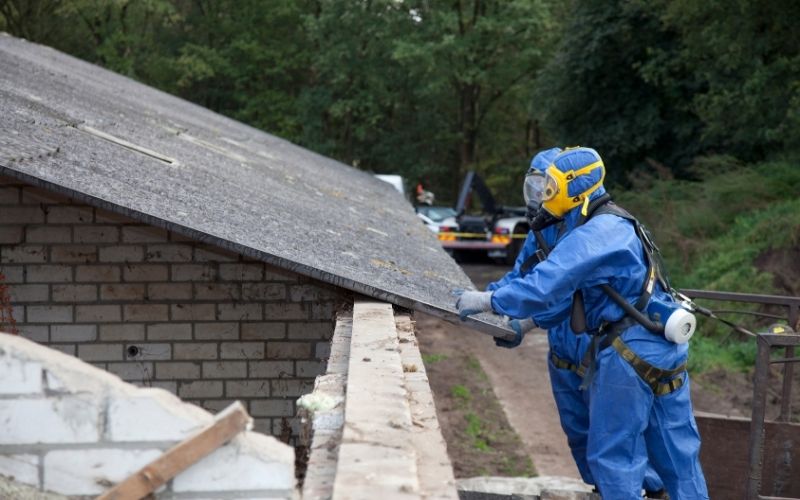 Bezpłatne usuwanie azbestu w Krakowie. Rusza nabór wniosków dla mieszkańców