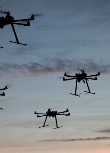 Małopolski Festiwal Dronów w Krakowie. Wojskowe drony, Apache i pokazy