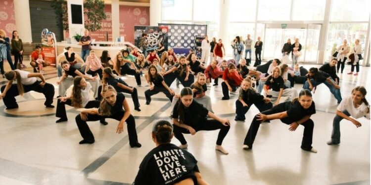 Rule The Dance Floor w Bonarce. Bezpłatne warsztaty taneczne, pokazy i Dance Battle